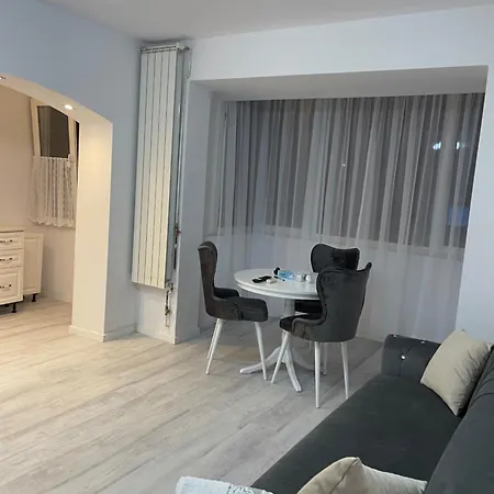 Piata Mihail Kogalniceanu Nr 8 * Bükreş