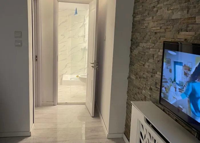 Piața Mihail Kogălniceanu Nr 8 Apartament Bucureşti